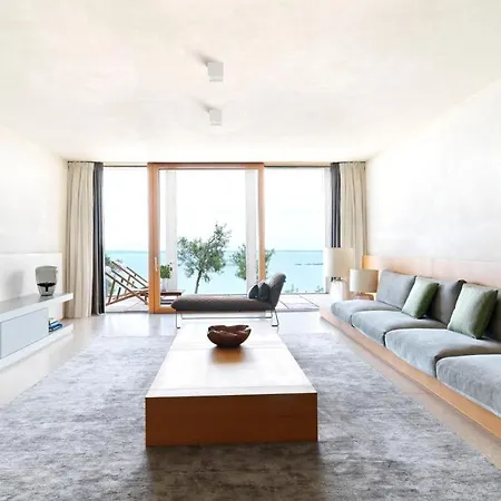 Eden Reserve Villa Gardone Riviera